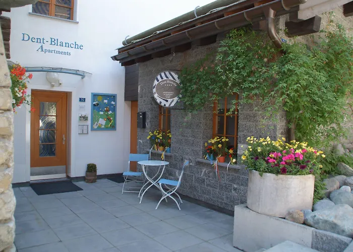 Dent Blanche Zermatt